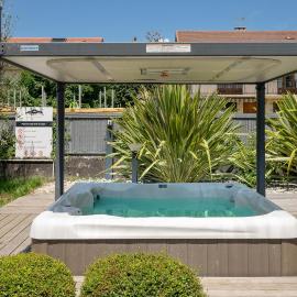 La suite des Sommets: Barberaz şehrinde bir otel