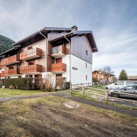 Appartement Bernex - 3 personnes, Hotel in Bernex