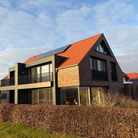 Großzügiges modernes Ferienhaus, hotel in Neuharlingersiel