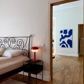 Modern 2-room flat in the city center, hotel din Šiauliai
