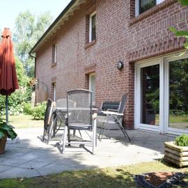 Ferienwohnung Eulenhof โรงแรมในเทมพลีน