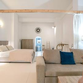 Maggano Paros Apartments 3, hotel ad Angairiá
