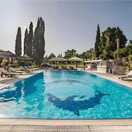 Corfu Club Apartments, ξενοδοχείο σε Corfu