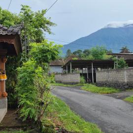 Villa Taman NEAR SIDEMEN، فندق في Selat