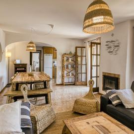 Castell Mirto - villa private pool
