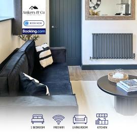 1 Bedroom Flat By Ankers Short Term Rental Agency Matlock Bath Near Matlock Shops & Park, Hotel in Matlock Bank