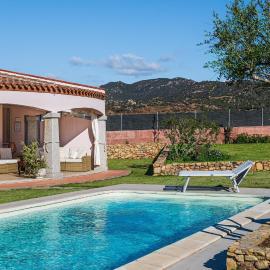Villa Iris