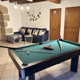 Gîte La Servolle, hotel v destinácii Bourg-Lastic