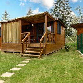 Chalet Spa 1 Terrasse des Bouleaux، فندق في Ranspach