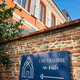 Hôtel Une Chambre en Ville