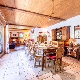 Chalet Le Courti