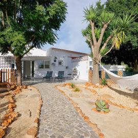 Moncoração Village