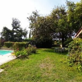 Chambres d' hotes Terre Happy, hotel in Ribérac