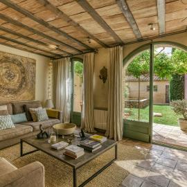 Casa Slow con piscina, hotel en Riumors