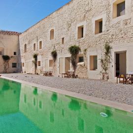 Architect Luxury Ancient Triplex Ba
