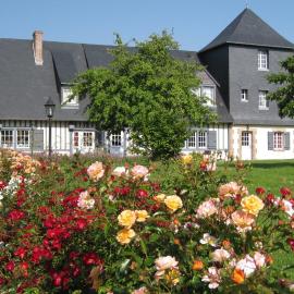 Manoir du Petit Saint-Pierre, hotel in Honfleur