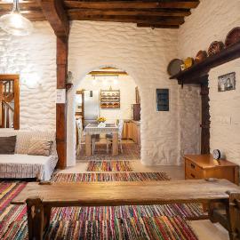 Mannas House, hotel u gradu Émbonas
