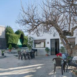 Casa rural El Moral, hotel in Prado del Rey