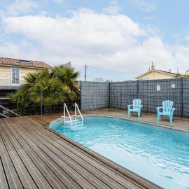 Maison Boyardville Piscine, hotel in Saint-Georges-dʼOléron