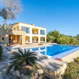 The beauty of Cala Tamarit