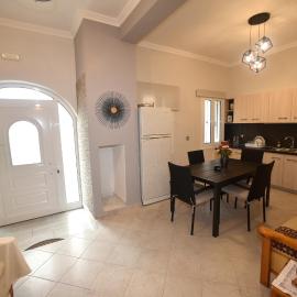 Nicol apartment, hotel Szkutaroszban