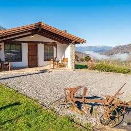Apartamentos Rurales Les Xanes, hotel di Cangas de Onís