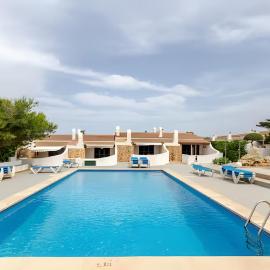 Villa Estrellas 2, hotel in Cala en Bosc