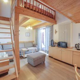 Maisonette Meraner Blick, hotel a Avelengo