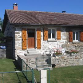 Gite Peyre-blanche, hotel v mestu Saint-Alyre-dʼArlanc