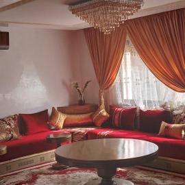 House with swimming pool close to the sea, hotel in Mohammedia