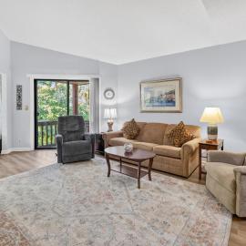 Harbour Oaks 604