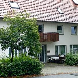 Ferienwohnung Am Kirchplatz、バート・ヴュネンベルクのホテル