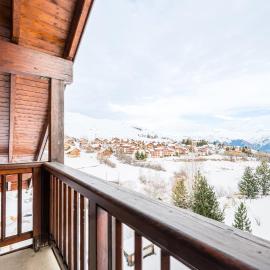 Duplex confortable avec piscine