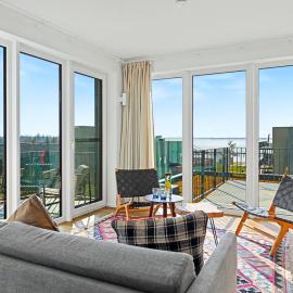 Apartment Penthouse Imort - 654 by Interhome, hotel v destinácii Lembruch