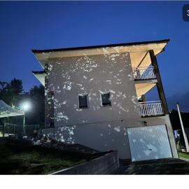 Villa Ilijas 3 bedrooms, hotel i Ilijaš