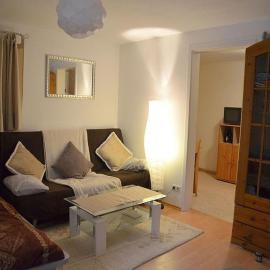 Ferienwohnung Am Berg, 35qm: Rickenbach şehrinde bir otel