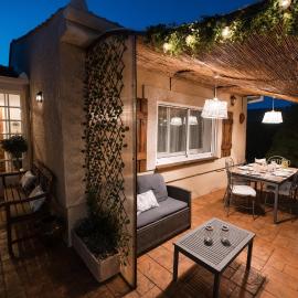 Casa rural Miel y Canela, hotel in El Barco de Ávila