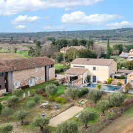 Gîte Espigoule, hotel u gradu 'Aiguèze'