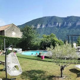 Chambres D'hôtes - Au Soleilo, hotel Mostuéjouls-ben