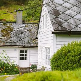 Aarvik organic farm & bakery, hotel in Tveit