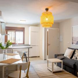 Apartment Dolmen de Viera, hotel in Antequera