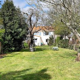 Les Passiflores - Chambre d'Hôtes, hotel in Pornic