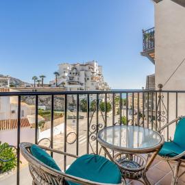 El Tesorillo Andalúz, hotel u gradu 'Almuñécar'