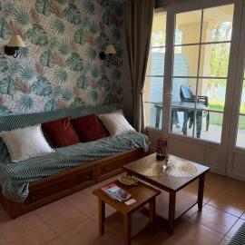 Lake view Appartment, hotell i Monflanquin