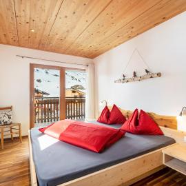 Seppnerhof Ferienwohnung Enzian, hotel en Moso in Passiria