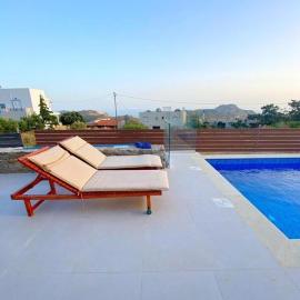 Isabella villa with private pool and scenic surroundings
