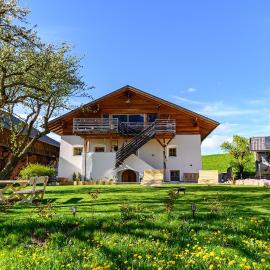 Labe Biohof Oberzonn, hotel in Kastelruth