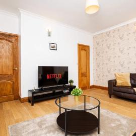 Nr Falkirk & Edinburgh 2BR Cottage Parking Wi-Fi