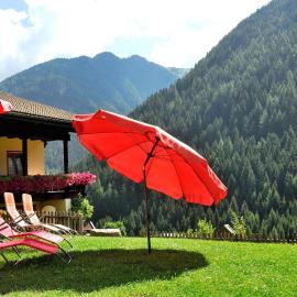 Heiserhof App Birke, hotel i Racines