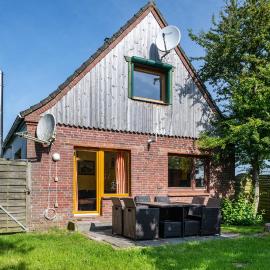 Ferienhaus Cora, hotell i Wesselburenerkoog